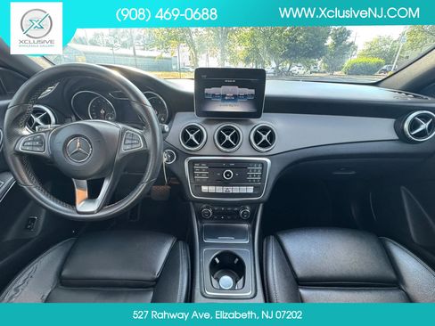 Used 2018 Mercedes-Benz CLA 250 w/ AMG Line Exterior image 22