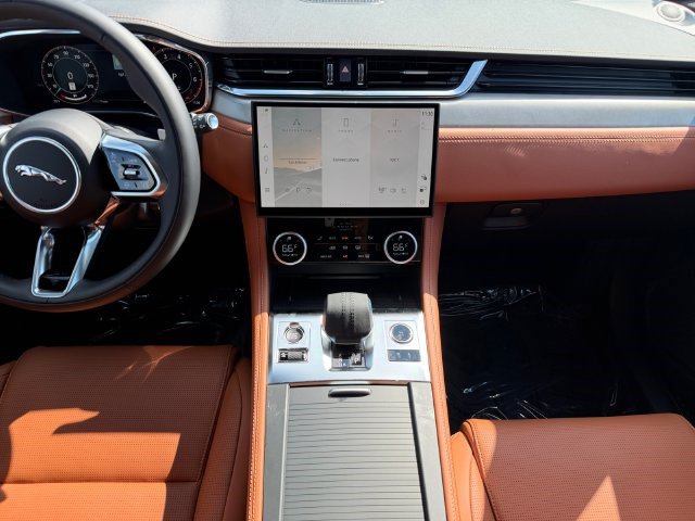 New 2026 Jaguar F-PACE R-Dynamic S AWD/4WD image 15