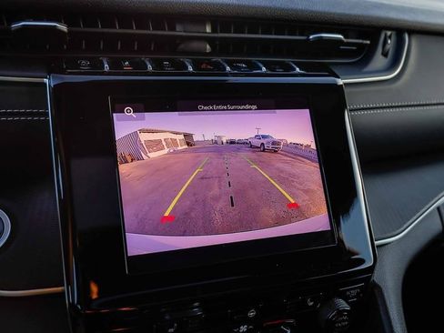 New 2025 Jeep Grand Cherokee L Altitude image 26