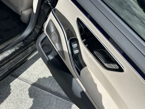 Used 2023 Mercedes-Benz S 500 4MATIC image 38