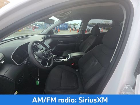 Used 2023 Hyundai Tucson SEL AWD/4WD image 6