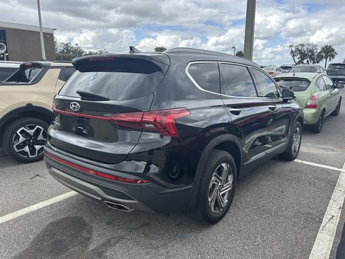 Used 2023 Hyundai Santa Fe SEL image 2