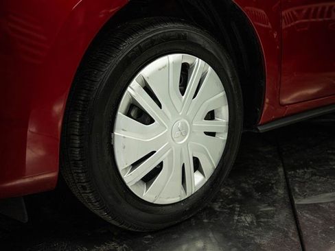 Used 2024 Mitsubishi Mirage ES FWD image 3