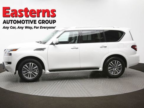Used 2024 Nissan Armada SL w/ Captain's Chairs Package image 64