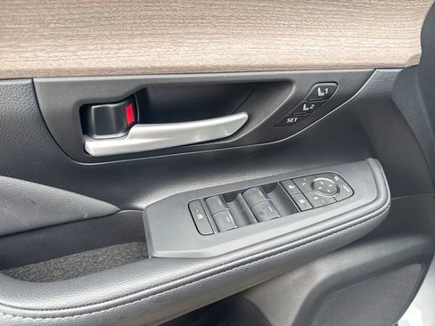 New 2026 Toyota Grand Highlander AWD image 32