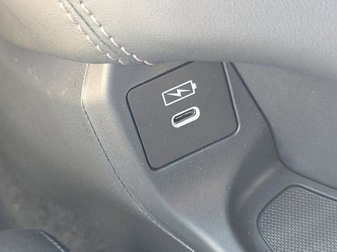 New 2026 Honda HR-V EX-L image 10