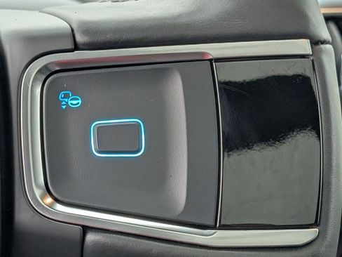 New 2026 Ford Expedition Tremor image 32