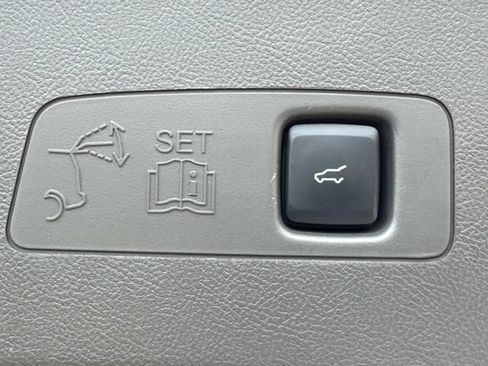 Used 2022 Lincoln Corsair FWD w/ Equipment Group 101A image 15
