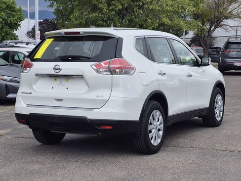 Used 2015 Nissan Rogue S AWD/4WD image 3