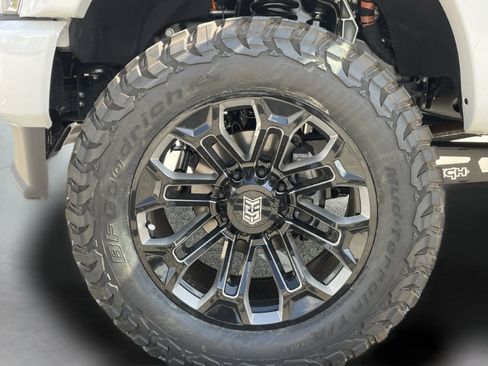 New 2026 Ford F350 Platinum w/ Platinum Plus Package AWD/4WD image 35