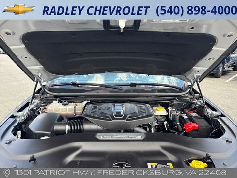 Used 2024 Jeep Grand Wagoneer L Series III AWD/4WD image 27