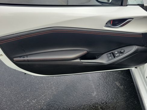 Used 2022 MAZDA MX-5 Miata RF Grand Touring image 11