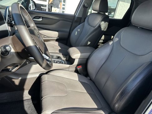 Used 2019 Hyundai Santa Fe FWD image 10