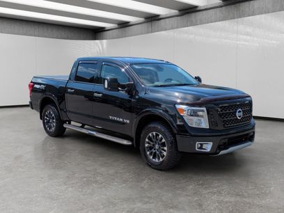 Used 2019 Nissan Titan PRO-4X w/ Pro-4x Convenience Package