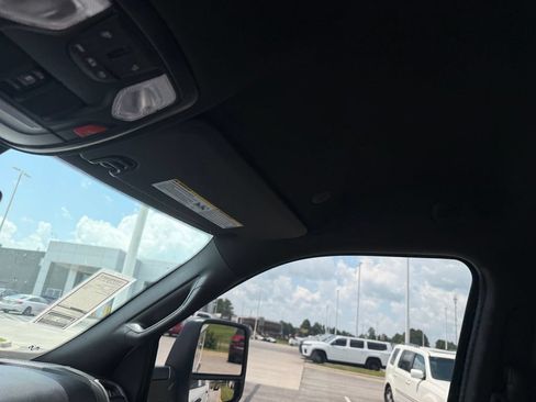 New 2026 RAM 3500 Tradesman AWD/4WD image 14