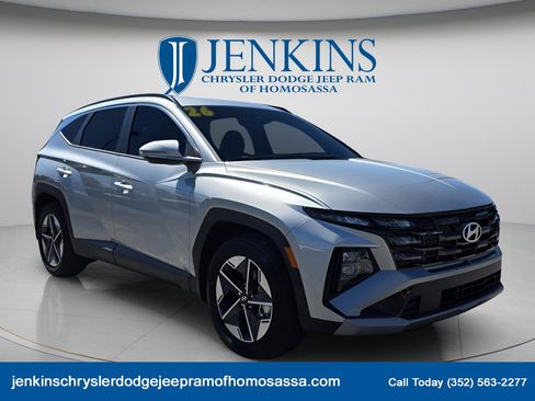 Used 2026 Hyundai Tucson SEL FWD image 12