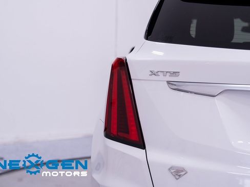 Used 2021 Cadillac XT5 Premium Luxury image 58