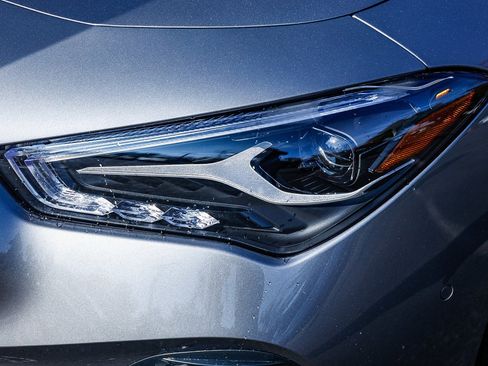 Used 2025 Mercedes-Benz CLA 250 image 7