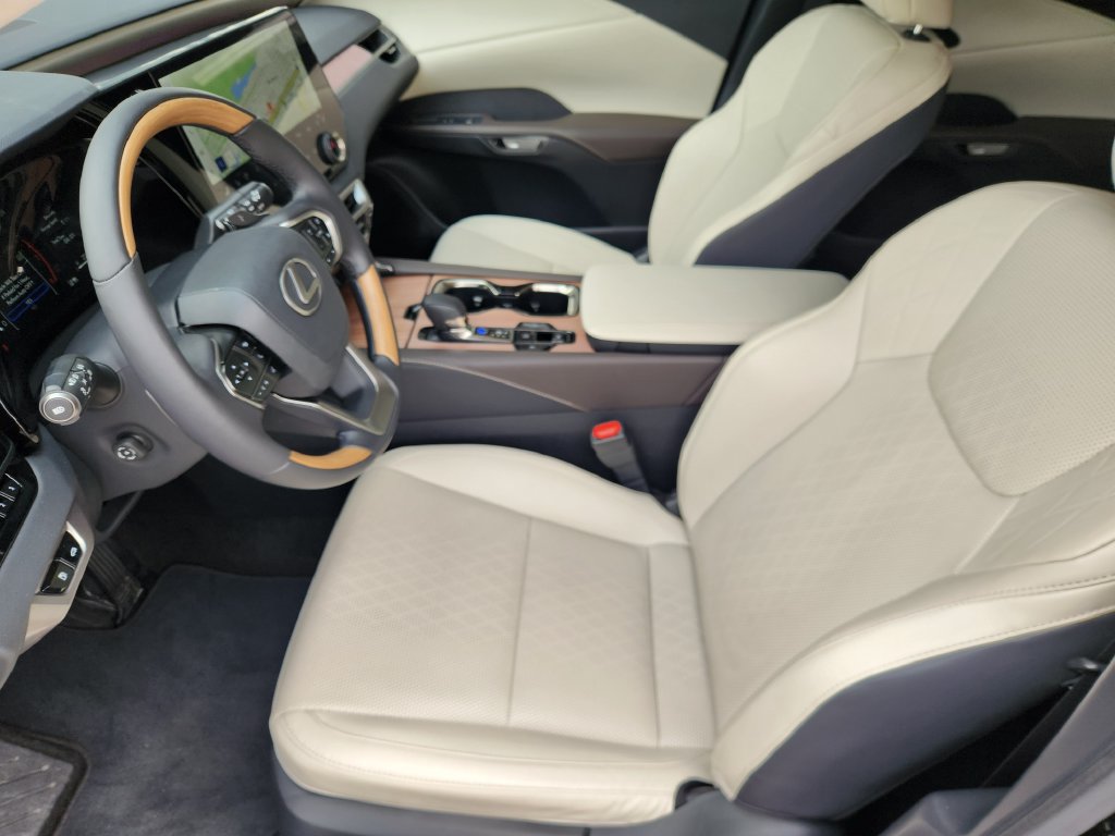 Certified 2026 Lexus RX 350 Premium Plus FWD image 44