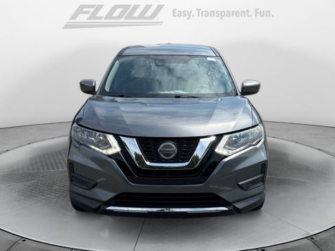 Used 2020 Nissan Rogue S FWD image 3