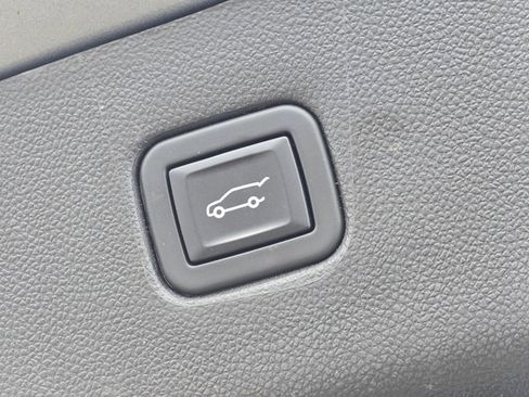 Used 2023 Chevrolet Blazer LT w/ Convenience Package image 19