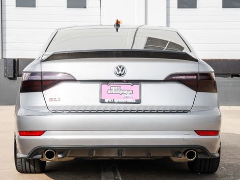 Used 2020 Volkswagen Jetta GLI Autobahn image 15