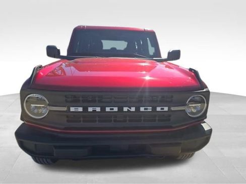 New 2025 Ford Bronco 4-Door AWD/4WD image 2