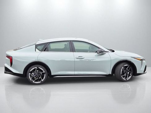 New 2026 Kia K4 EX FWD image 3