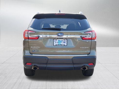 Used 2025 Subaru Ascent Premium AWD/4WD image 6