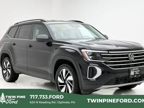 Used 2024 Volkswagen Atlas SE image 1