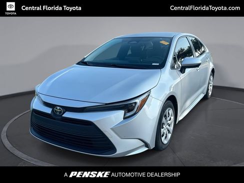 Certified 2024 Toyota Corolla LE FWD image 1