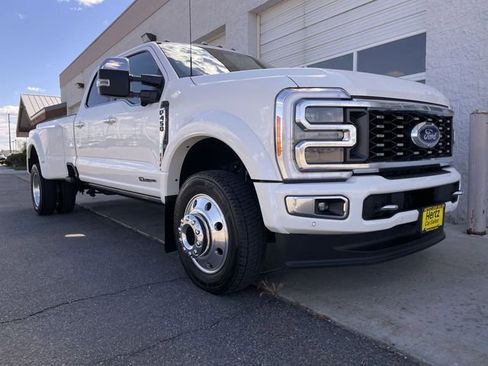 Used 2023 Ford F450 Platinum w/ FX4 Off-Road Package AWD/4WD image 10