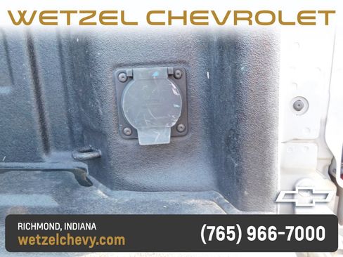 Used 2024 Chevrolet Silverado 2500 LTZ w/ LTZ Plus Package AWD/4WD image 9
