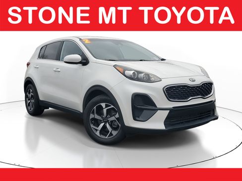 Used 2022 Kia Sportage LX image 1