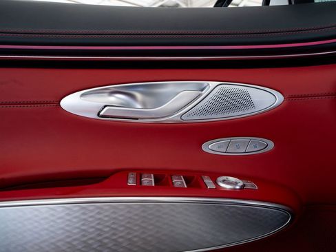 Used 2026 Genesis GV70 2.5T Sport Prestige image 32