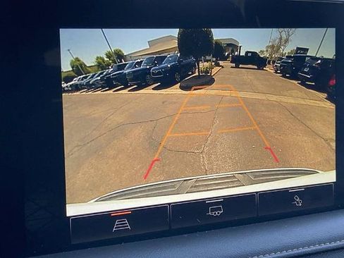 Used 2023 GMC Yukon AT4 w/ Max Trailering Package AWD/4WD image 10