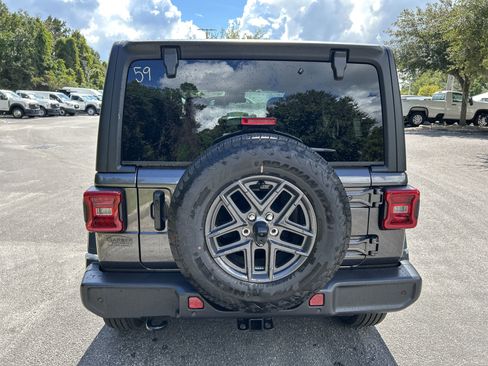 New 2025 Jeep Wrangler Sport S image 6