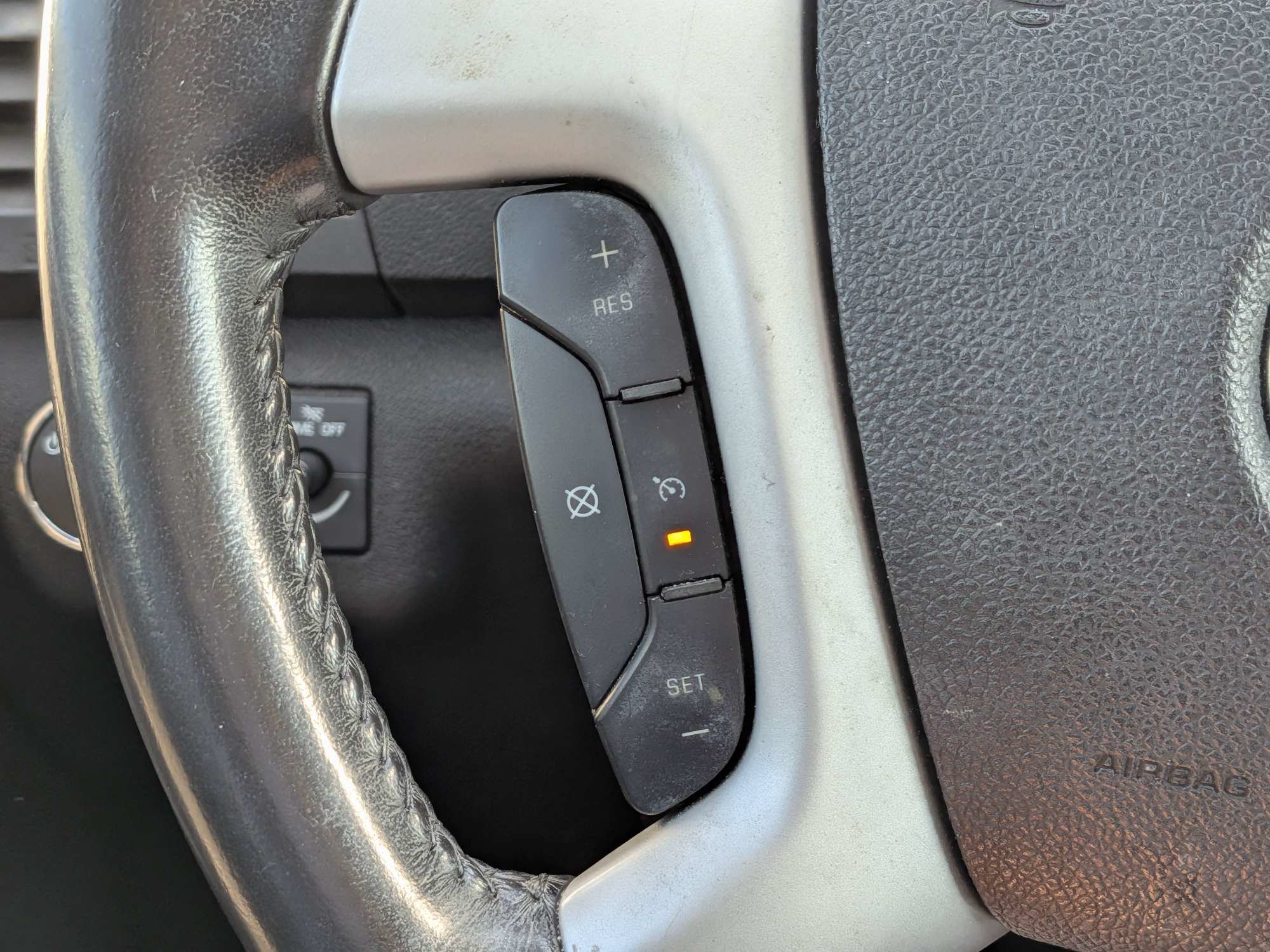 Used 2012 Chevrolet Traverse LT w/ LPO, 'HIT The Road' Package FWD image 25