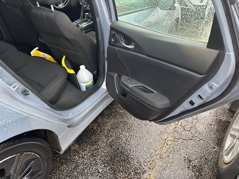 Used 2019 Honda Civic EX image 20