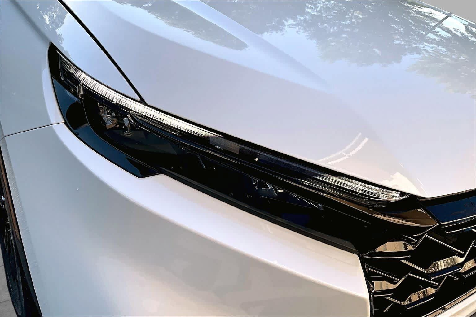 Used 2024 Honda CR-V Sport Touring image 28