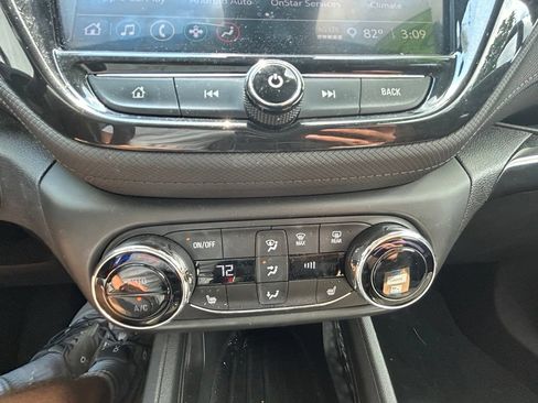Used 2022 Chevrolet TrailBlazer LT w/ Convenience Package FWD image 28