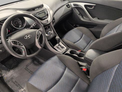 Used 2013 Hyundai Elantra FWD image 9