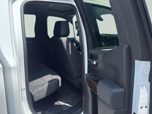 Used 2019 GMC Sierra 1500 Elevation w/ Elevation Value Package AWD/4WD image 33