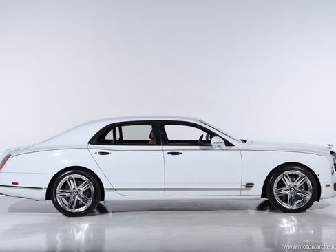 Used 2012 Bentley Mulsanne image 8