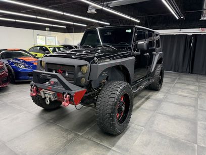 Used 2017 Jeep Wrangler Unlimited Rubicon w/ Connectivity Group