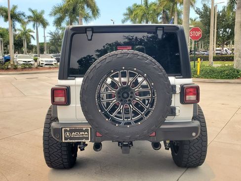 Used 2024 Jeep Wrangler Unlimited Sport AWD/4WD image 6