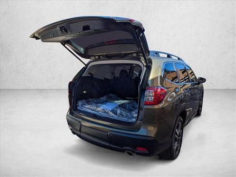 New 2025 Subaru Ascent Limited image 25