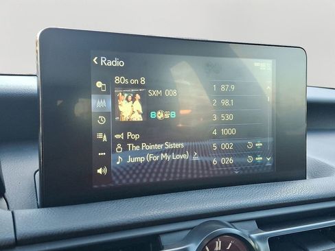 Used 2023 Lexus IS 350 F Sport image 18