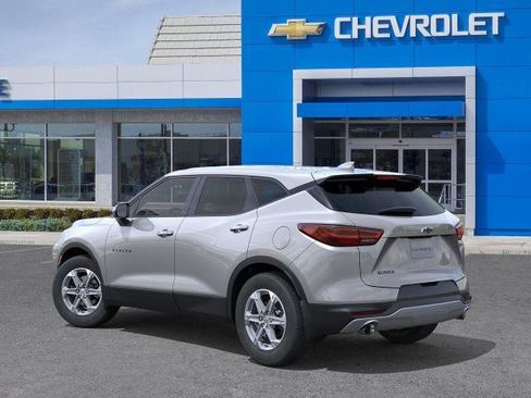 New 2025 Chevrolet Blazer LT w/ Driver Confidence Package image 3