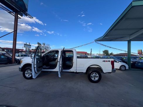 Used 2017 Ford F250 XL w/ Power Equipment Group AWD/4WD image 20